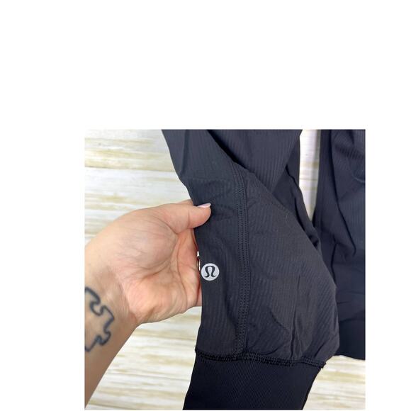 Lululemon Black High Rise Cropped Jogger Pants - Picture 7 of 8